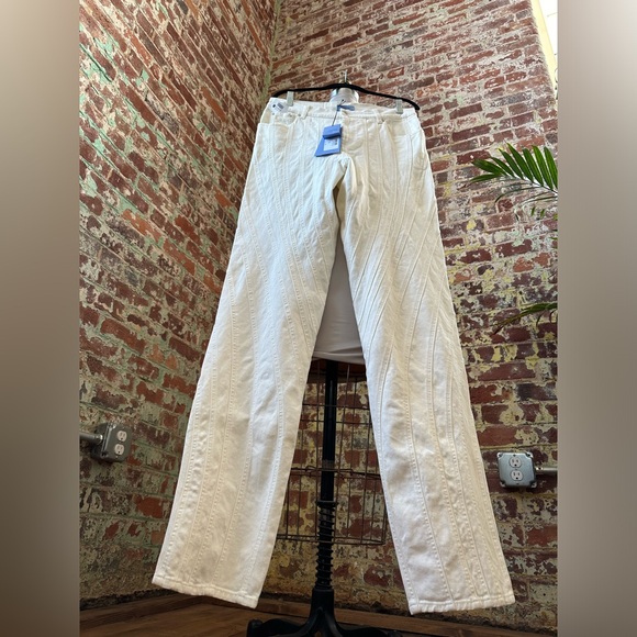 💥SALE💥Retail $950 NWT Mugler White Denim Spiral Seams Long Length JEANS Sold Out - Picture 8 of 15